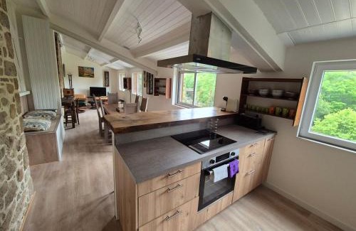 La Verrie Apartment | Le Pont Haut vue sur Rivière proche Puy du Fou