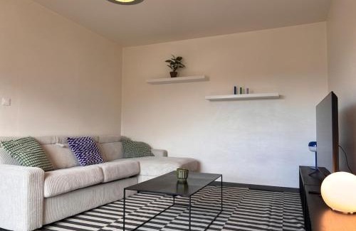 Bonneville Apartment | LE POP appartement contemporain avec terrasse et parking