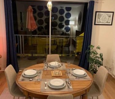 Perigueux Apartment | Le Pot au Lait - FIBRE - CLIMATISATION