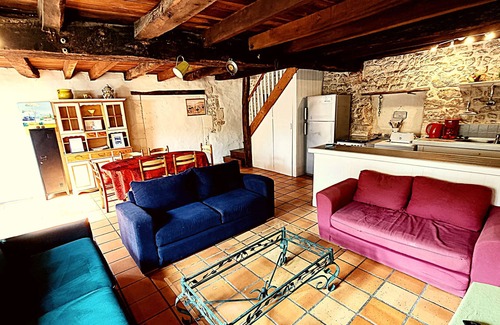 Saint-Just-Luzac House | Le Pressoir 3 bedroom house