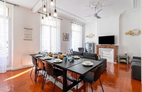 Noailles Apartment | LE PRIVILIANE - Bel et grand appartement idéalement situé