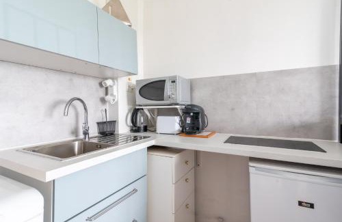 L'Hay-les-Roses Apartment | Le Ptit Henri - Studio à 20min de Paris