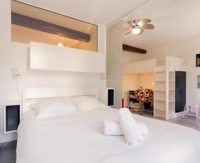 Orleans Apartment | Le Quai de Prague - Cosy - Central - Loire - Parking gratuit dans la rue