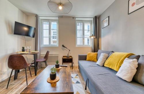 Coteaux Ouest Apartment | Le Rémi studio rénové au coeur de Rouen