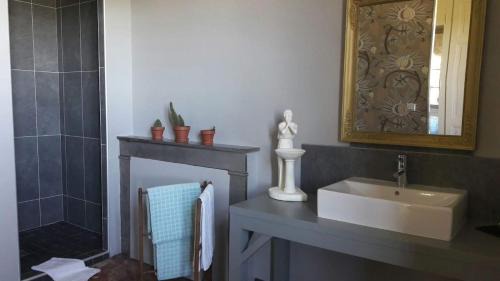 Marcilly-le-Chatel House | Le Rézinet - Gîte de groupes