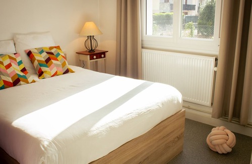 Albertville Apartment | Le Randonneur - Entrée Privée Avec Parking. A Proximité : Ville & Stations