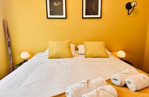 Moulin du Comte Apartment | Le Reflet, 2 bedrooms, balcony view of Vilaine