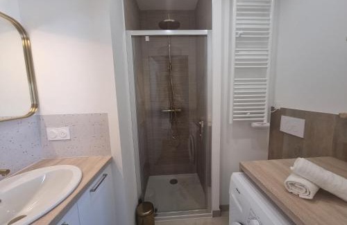 Bruz Apartment | Le Reflet Papillon by Madame Conciergerie