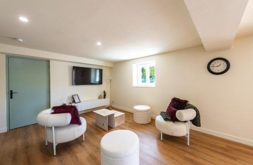 Saint-Paul-Trois-Chateaux Apartment | Le Refuge du Montélit - Appt avec jardin privé