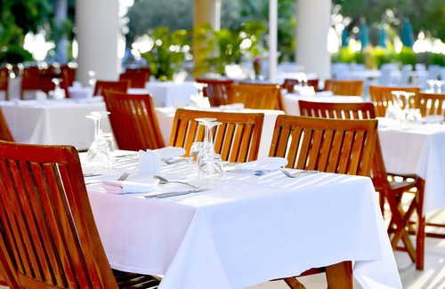L'Ermitage-les-Bains Hotel | Le Relais de L'Hermitage