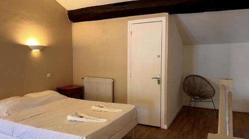 Solutre-Pouilly Apartment | Le Relais de Solutré Parking Terrasse Cosy