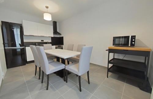 Chateauroux House | Le Relais Saint Denis