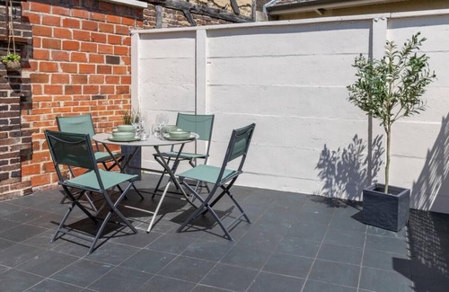 Troyes House | Le Relax - Air-conditioned house with terrace -Troyes