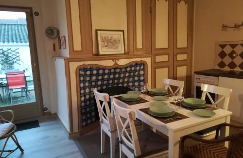 Montreuil-sur-Mer Apartment | Le Renard d'Or