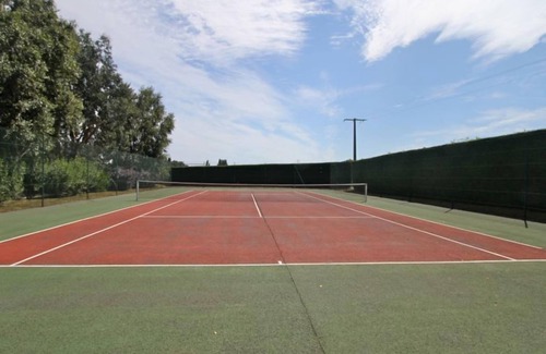 Saint-Jouan-des-Guerets Apartment | Le Renard by Interhome