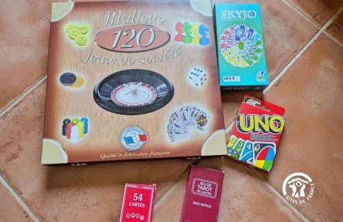 Saint-Pierre-sur-Orthe House | Le Rendez vous