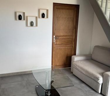 Saint-Omer-Capelle Apartment | Le repaire 2