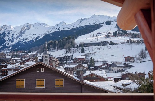 La Clusaz Ski Chalet | Le Repos du Belier - relaxing alpine stay for 10 - OVO Network