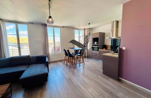 Rochefort Apartment | Le République 7 - Apartment in the city center & close to the thermal baths