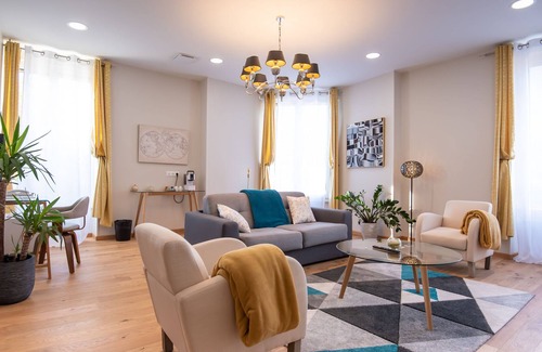 Centre Ville d'Ales Hotel | Le Riche Hotel