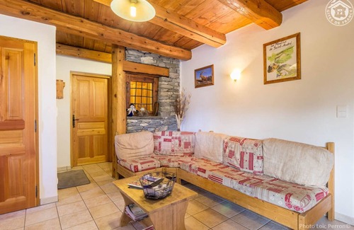 Saint-Andre House | LE Rocher Renod - St-andre