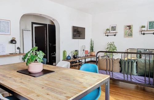 Villemomble Apartment | Le Rodet - Proche RER E, 20 min de Paris