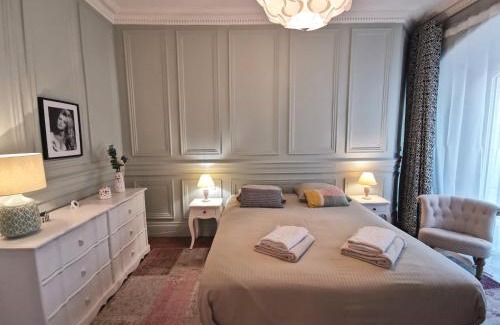 Nantes Centre Apartment | Le Royal Couëdic - Les Maisons de Madeleine