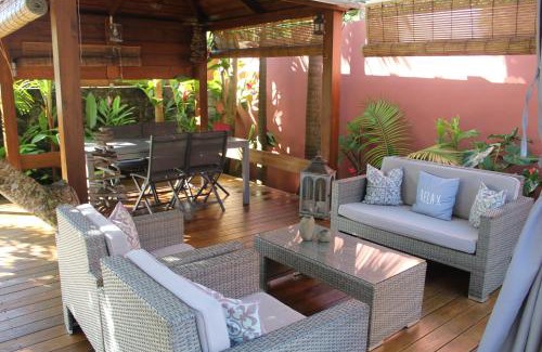 Saint-Benoit Apartment | Le Rubinjo - Appartement d'hôtes