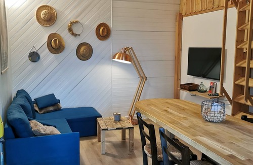 Varilhes Cottage | *Le RUCHER* pleasant chalet with mountain views