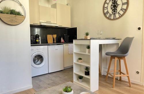 Les 3 Cites Apartment | Le Sablier - Centre ville - 15 min du Futuroscope