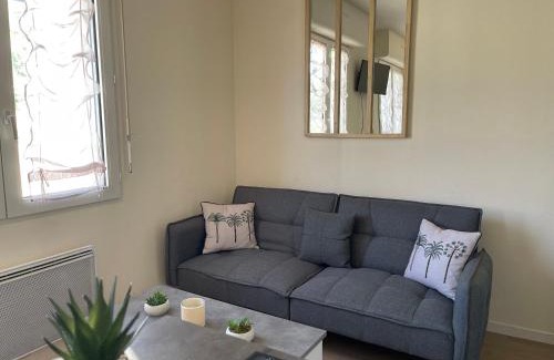 Les 3 Cites Apartment | Le Sablier - Centre ville - 15 min du Futuroscope