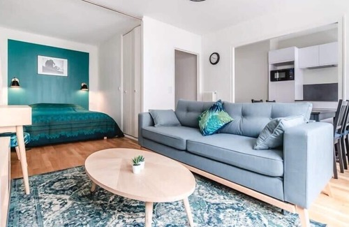 Part Dieu - Bir Hakeim Apartment | Le Saint Amour 2 persons with balcony Garibaldi Saxe