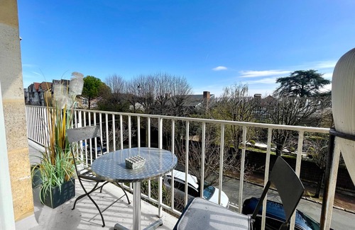 Saint-Cloud Apartment | Le Saint-Cloud 155m² Located 15 Minutes from Paris