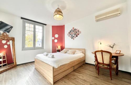 Mont-de-Marsan Apartment | Le Saint Roch - Hyper Centre - Clim - Cosy - Rénové