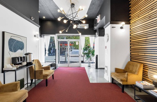 Quartier des Spectacles Hotel | Le Sand & Stone Hôtel-Quartier des Spectacles