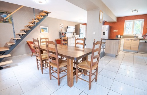 Lussault-sur-Loire Apartment | Le Sapin Parasol - House for 7 people.