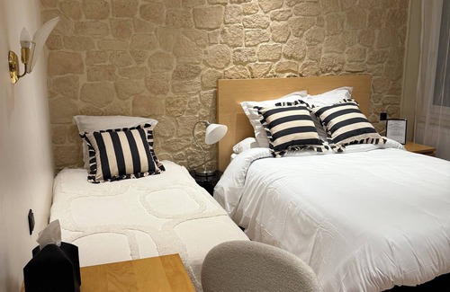 Le Bourget-du-Lac Hotel | Le Savoy Hotel