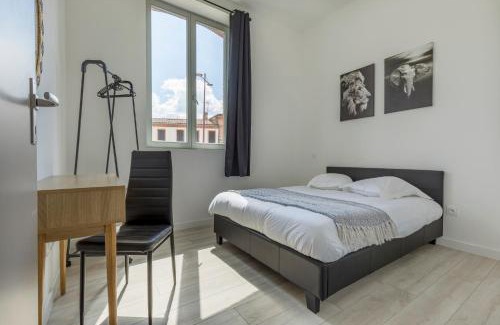 Castelsarrasin Apartment | LE SICRE - T3 confort, centre Castelsarrasin, parking