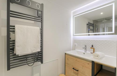 Vienne Apartment | Le Siméon - T2 plein pied, cosy, au cœur de la zone piétonne