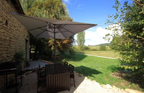 Montignac House | Le Sorbier, Gîte with swimming pool