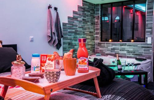 Boussy-Saint-Antoine Apartment | LE SPAMOUREUX bien-être a deux