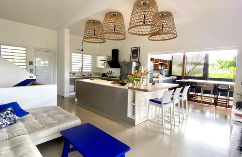 Le Gosier Villa | Le Spot Caraibes, entire home in Guadeloupe