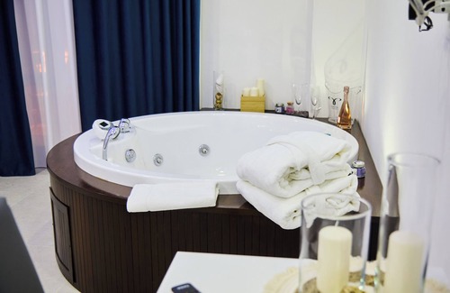 Nocera Superiore Bed & Breakfast | Le stanze di Vino Rosso