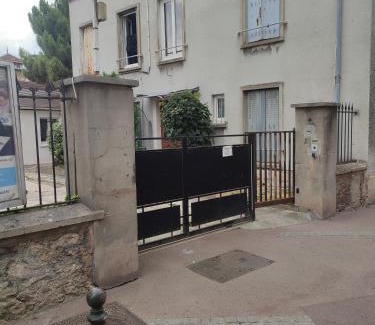 Savigny-sur-Orge Apartment | Le Studio de Savigny