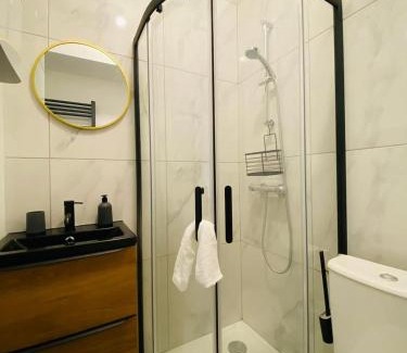 Bourges Apartment | Le Studio Haslay SERAUCOURT en plein cœur de ville de BOURGES - Charme de l ancien et confort contemporain