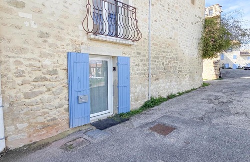 Saint-Restitut Apartment | Le Studio, Saint-Restitut