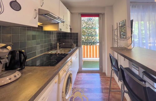 Riou - Petit Juas - Av de Grasse Apartment | LE SURCOUF Appartement by 4 By SUNSET