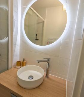 Redon Apartment | Le Terra Redon - T2 tout équipé avec balcon, local vélo et gare à 6 minutes à pied