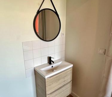 Miroir - Batignolles Apartment | Le TerraCosy - Gare - BCLA