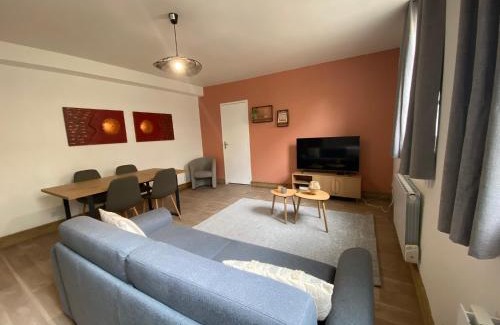 Ardres Apartment | Le Terracotta - cosy, centre ville, fibre